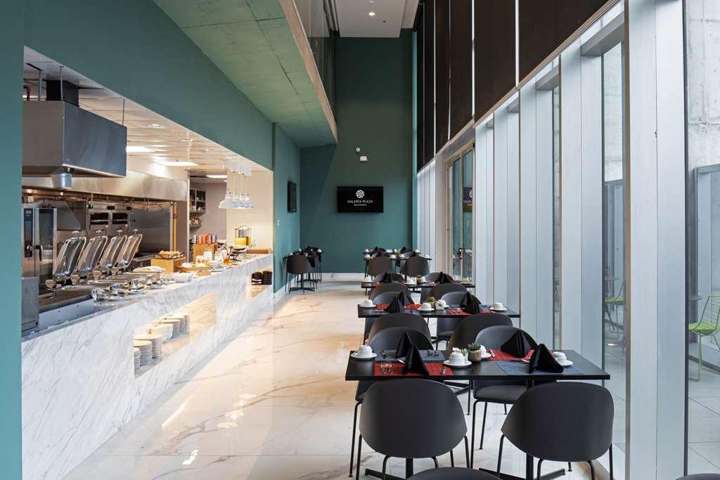 Hotel Galeria Plaza Monterrey Restaurace fotografie The Lounge at KLIA