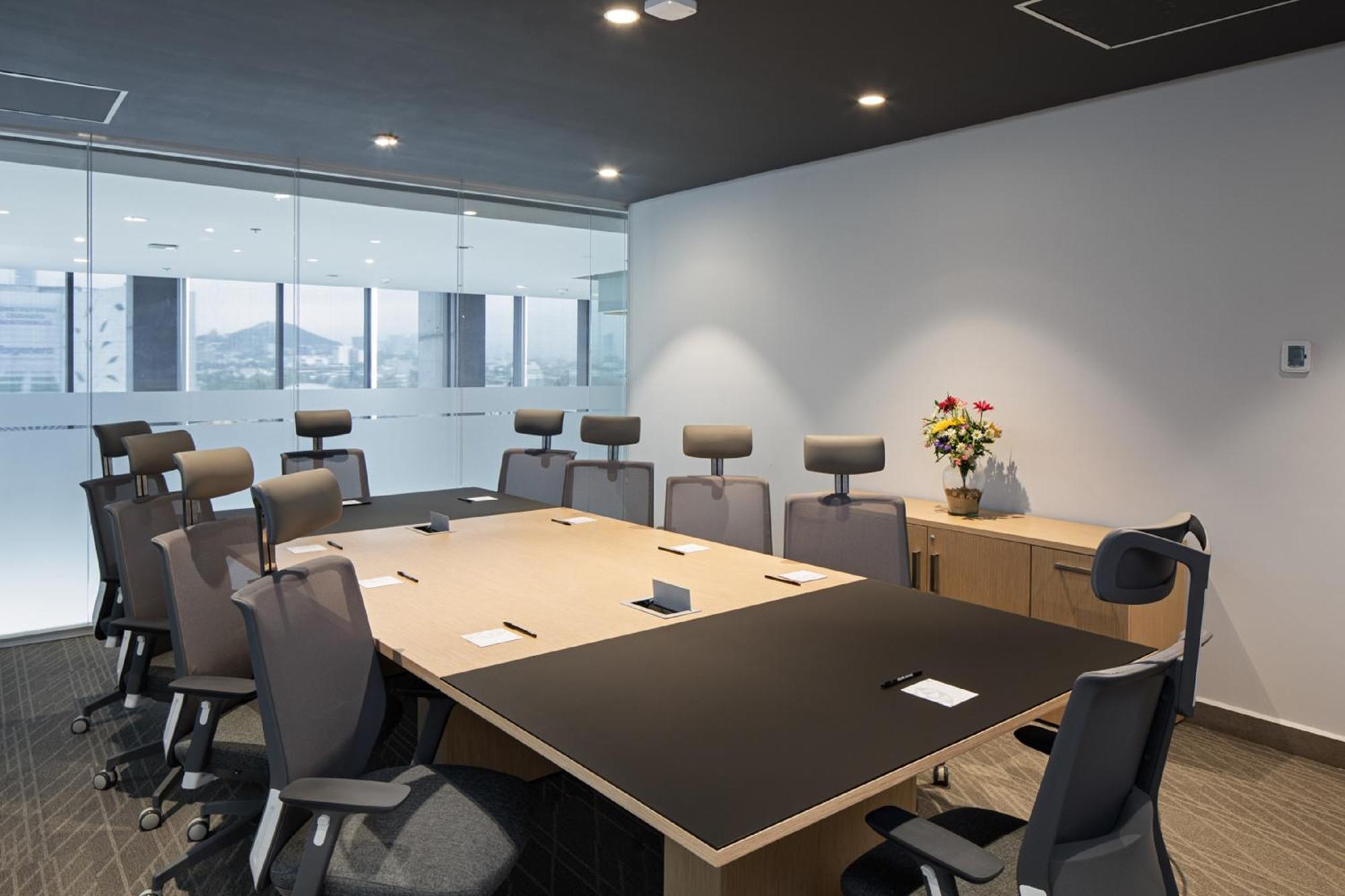 Hotel Galeria Plaza Monterrey Exteriér fotografie Meeting room
